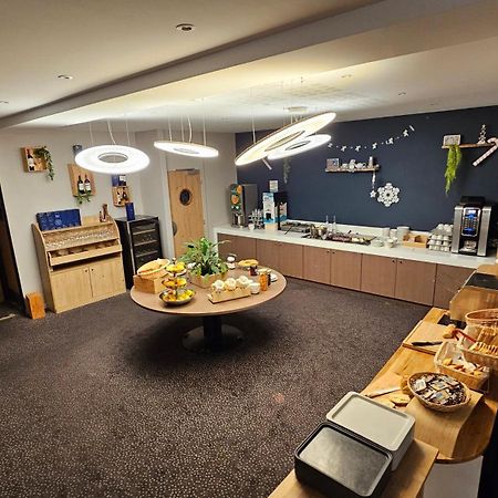 Hostellerie Saint Vincent Beauvais Aeroport Esterno foto