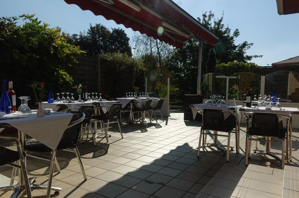 Hostellerie Saint Vincent Beauvais Aeroport Esterno foto