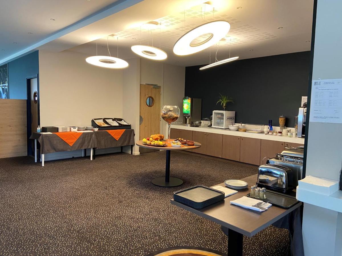 Hostellerie Saint Vincent Beauvais Aeroport Esterno foto