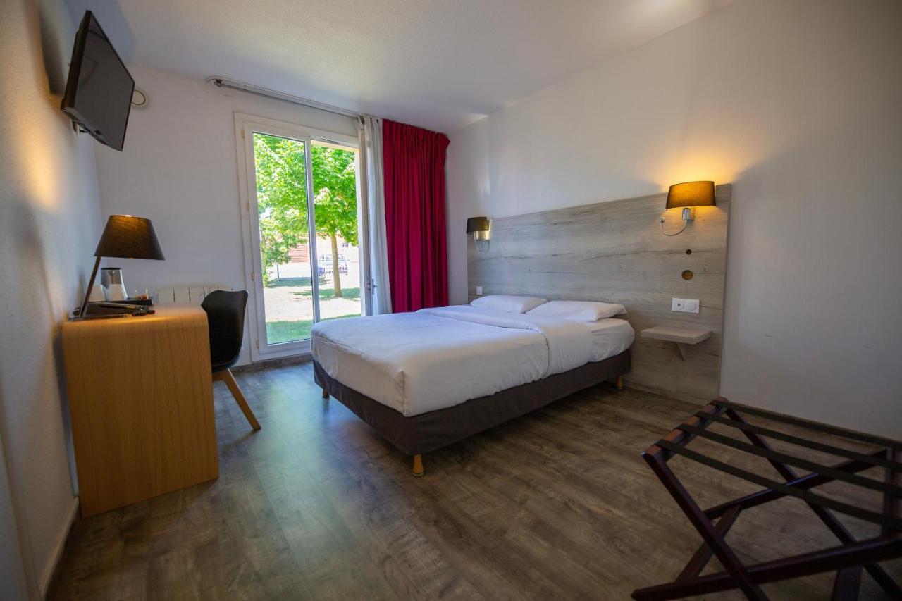 Hostellerie Saint Vincent Beauvais Aeroport Esterno foto